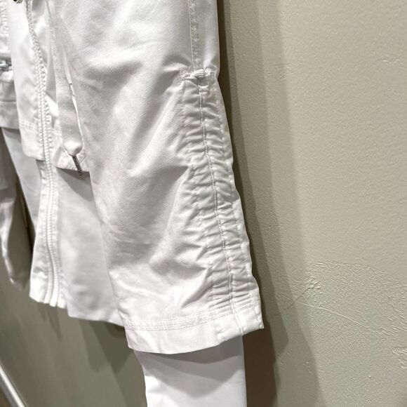 Lululemon Seek the Peak White Jacket - Size: 4 - Picture 9 of 16